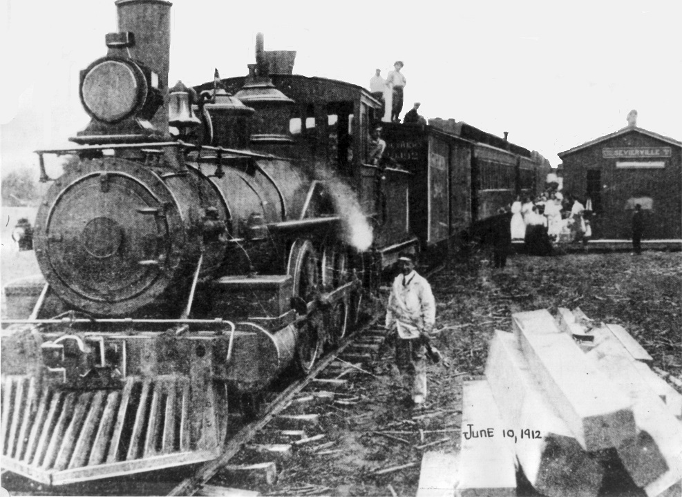 KS&E train in Sevierville in June 1912