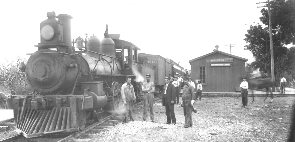 Train at Sevierville depot