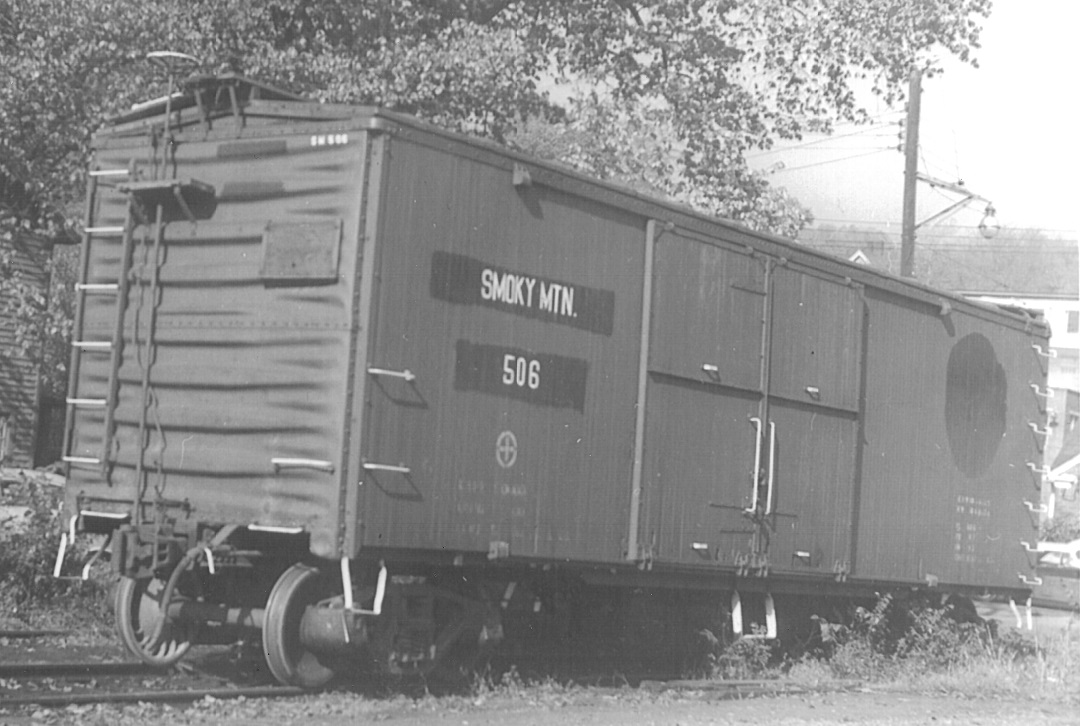 Smoky Mtn. RR boxcar #506 at Knoxville