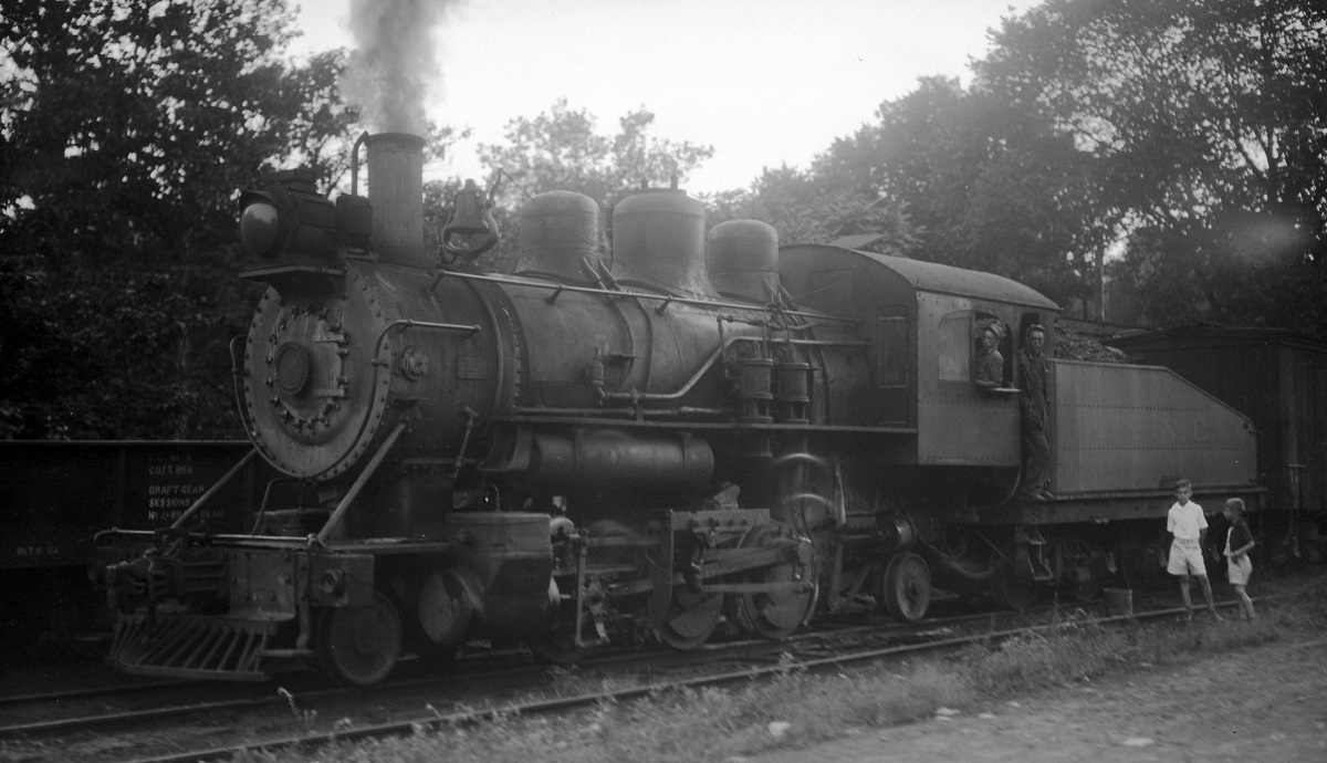 Tennessee & North Carolina engine 102