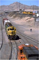 BNSF and UP in El Paso - March 2002