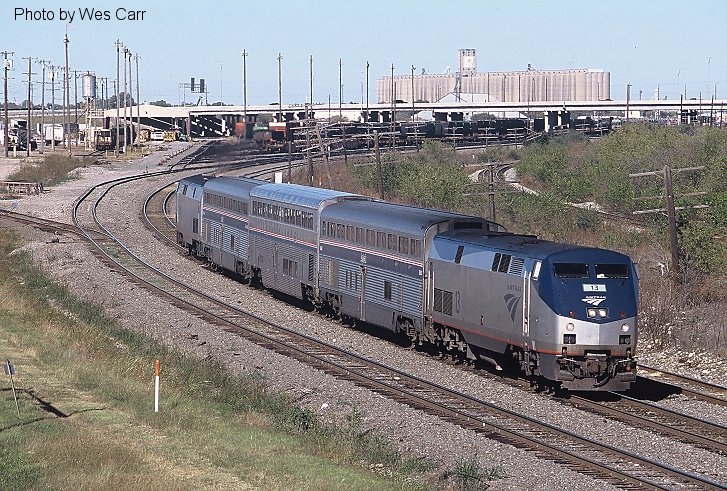 Amtrak 821 southbound at Saginaw, TX