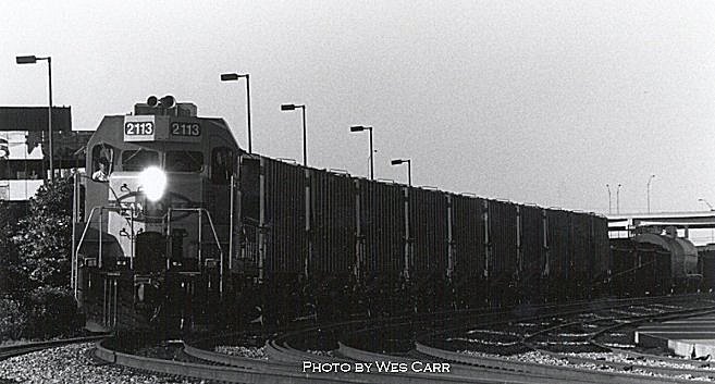 Santa Fe 2113 passing Dallas Union Station, 1993