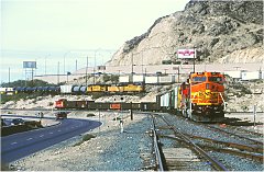 BNSF El Paso local and UP traffic, El Paso TX - October 2001