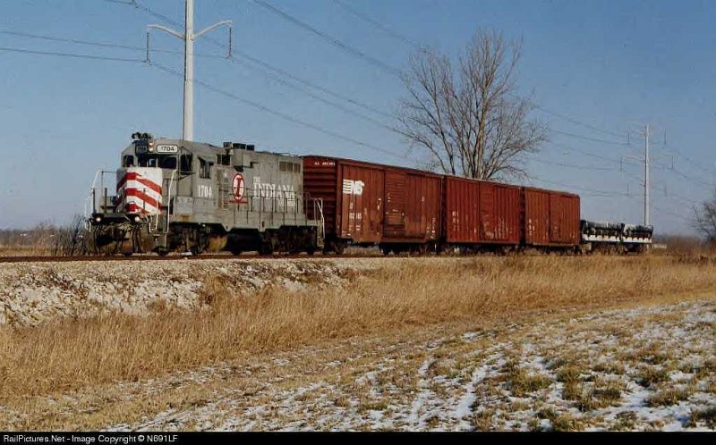 CMR train through Creve Coeur CMR train through Creve Coeur
