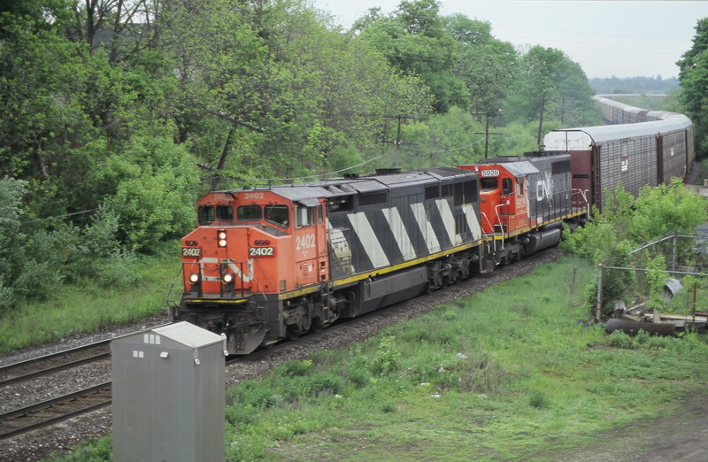 cn2402.jpg