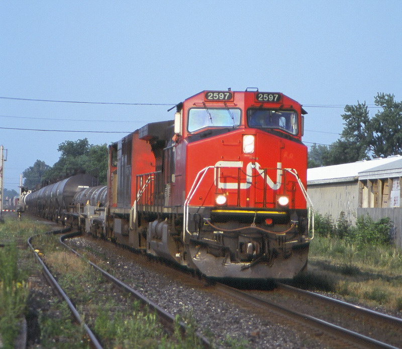 cn2597b.jpg