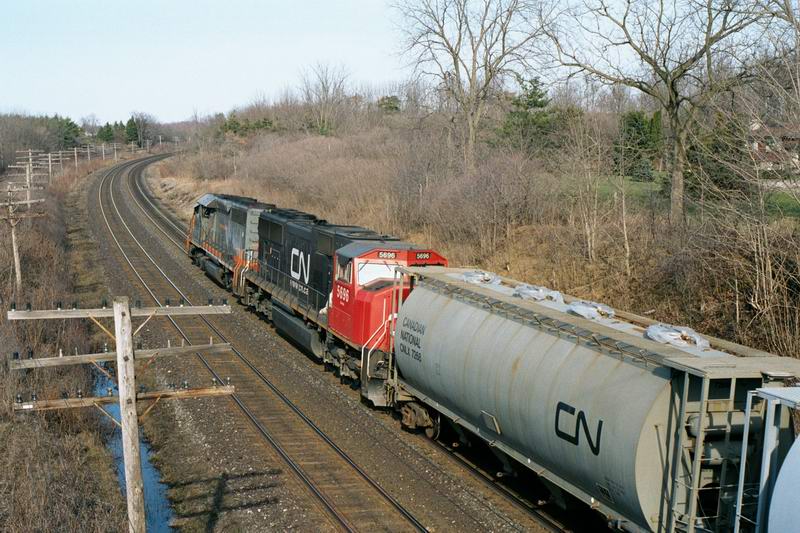 cn5696b.jpg