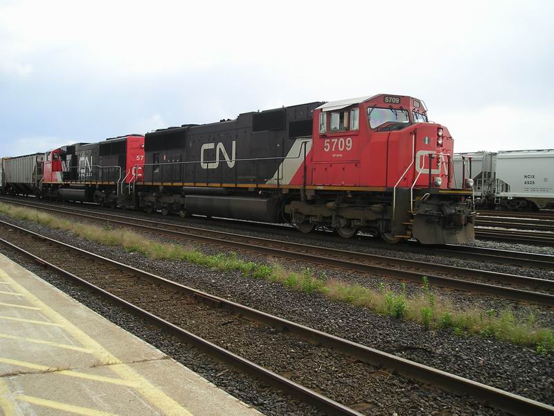cn5709d.jpg