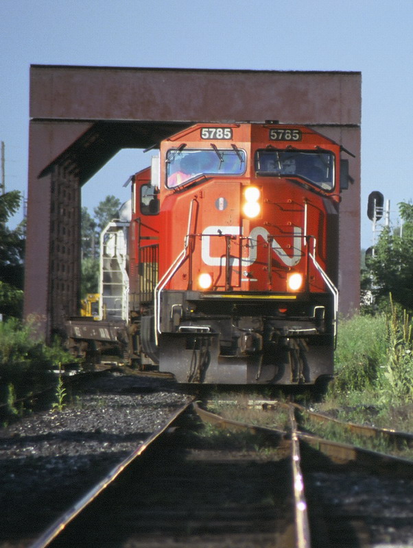 cn5785x.jpg