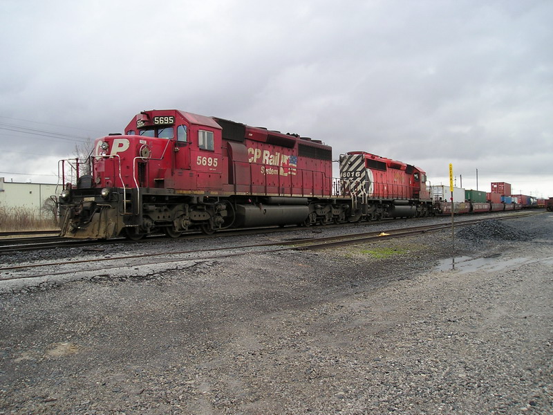 cp5695.jpg