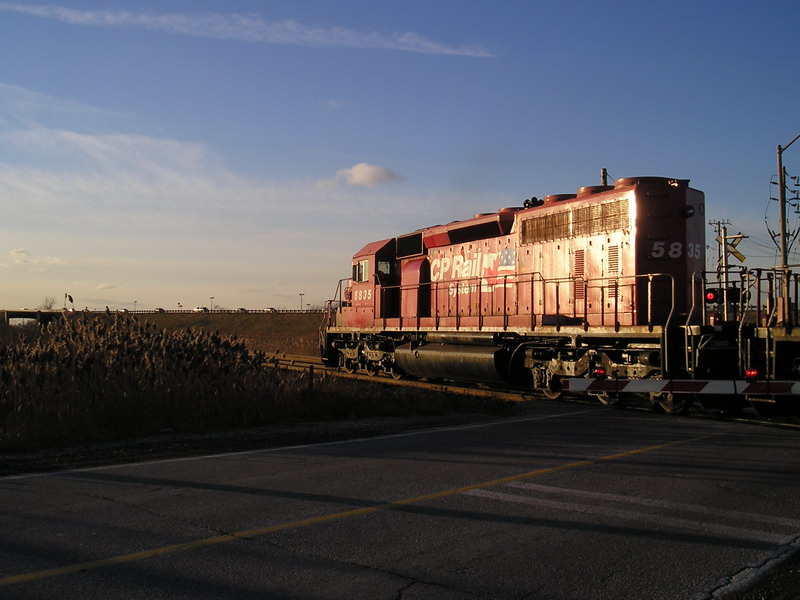 cp5835c_2.jpg