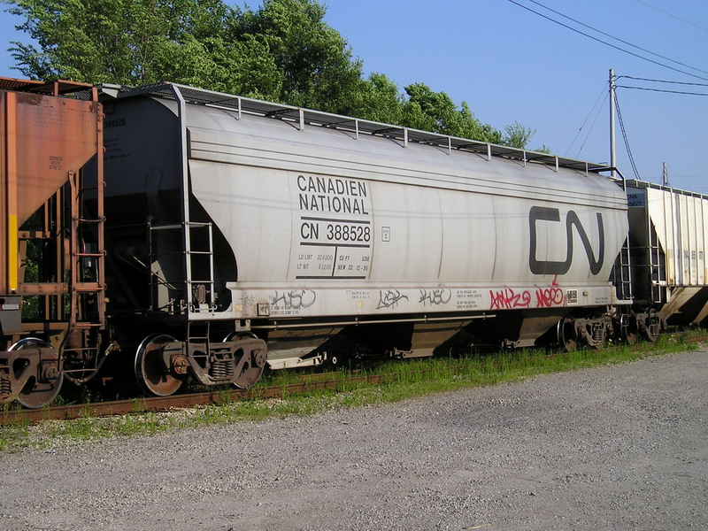 cn388528.jpg