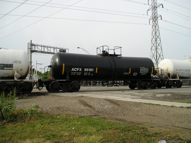 acfx95181.jpg