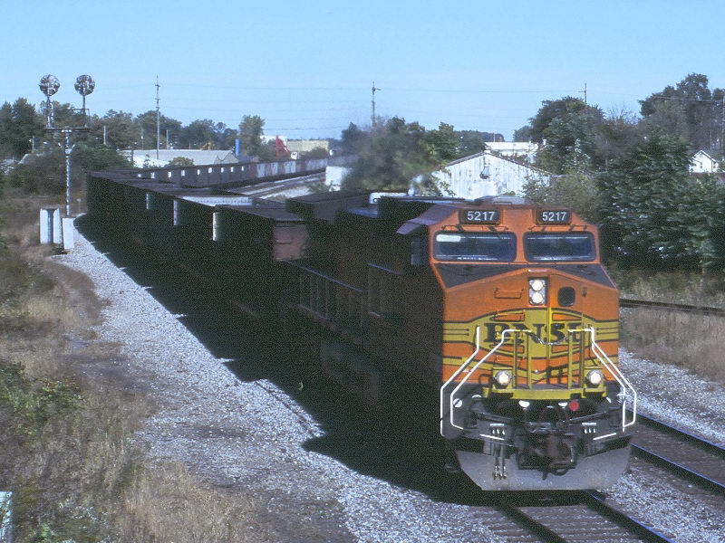 bnsf5217.jpg
