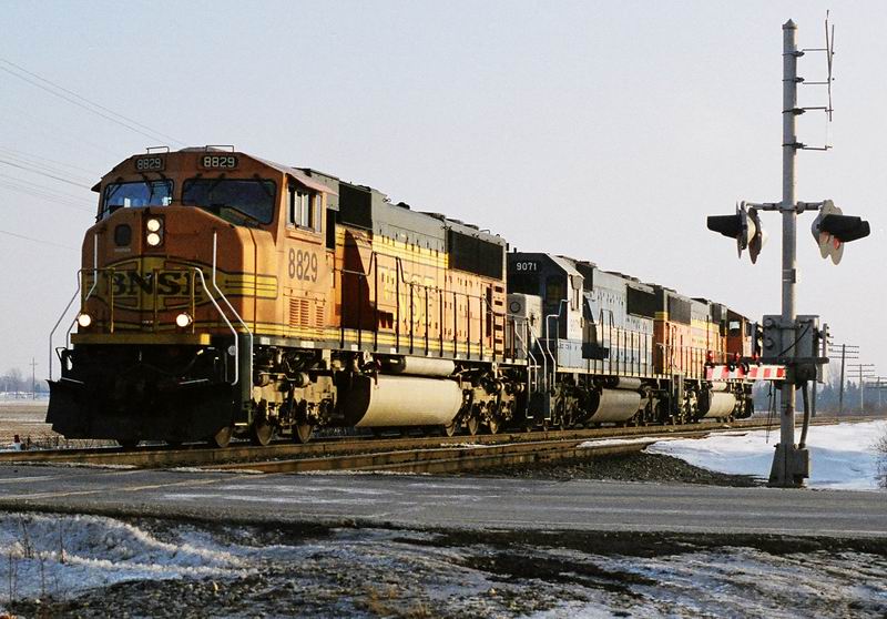 bnsf8829.jpg