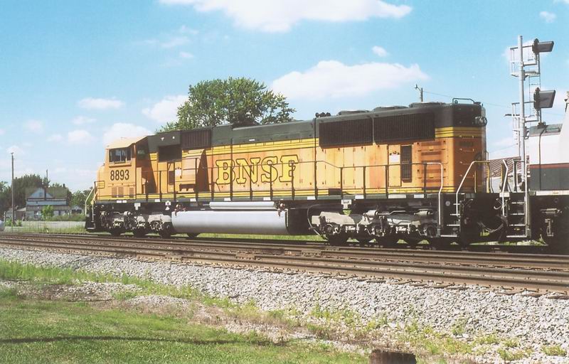 bnsf8893f.jpg