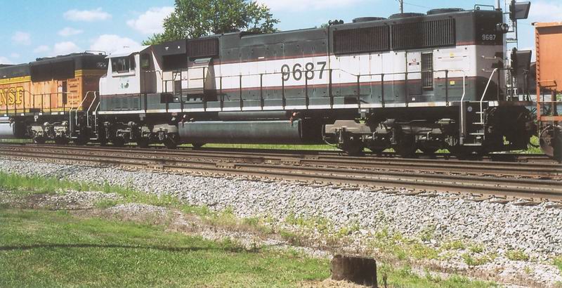 bnsf9687b.jpg