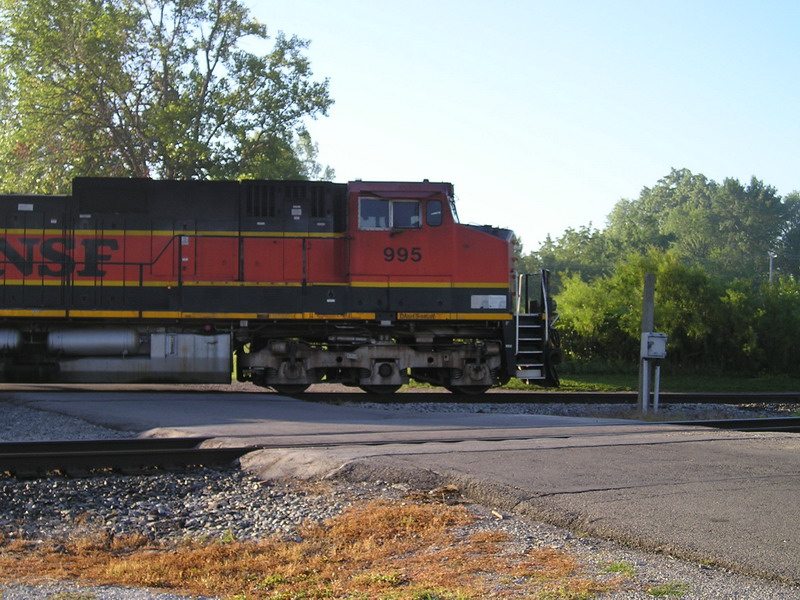 bnsf995b.jpg