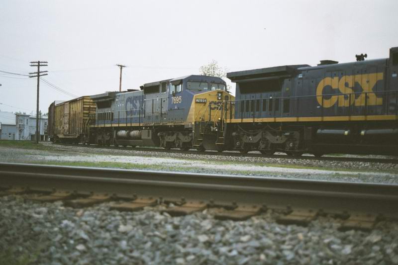 csx7695.jpg