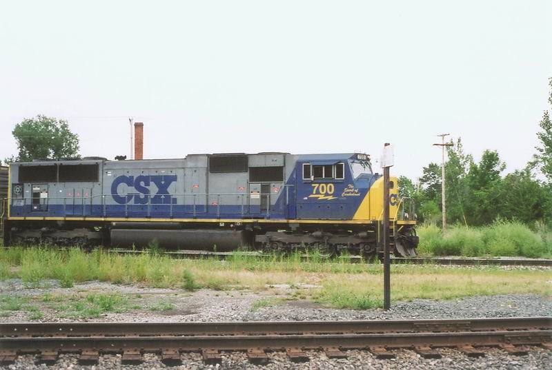 csx700d.jpg