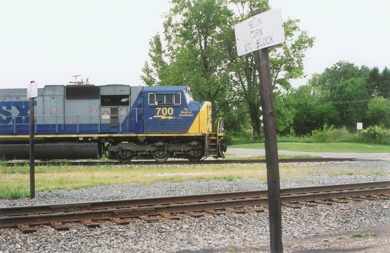 csx700e.jpg