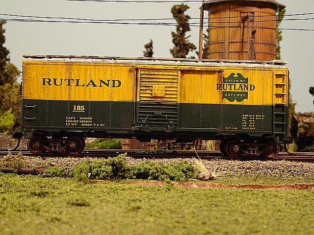 Rutland Boxcar #185 Side View