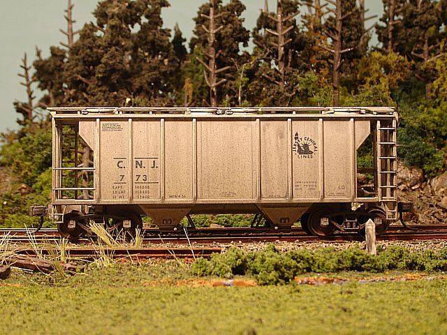 CNJ Covered Hopper #773 Side View