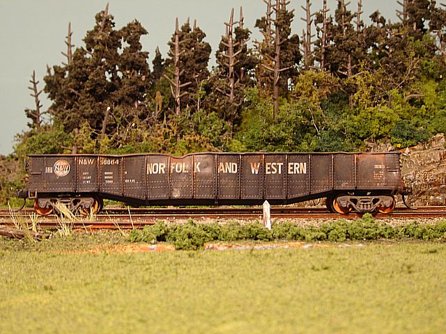 N&W Gondola #98864 Side View