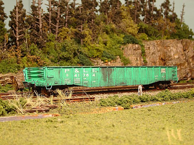 P&LE Gondola #414764 Angle View