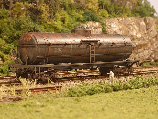 B&O MOW Tank Car #X417 Side View
