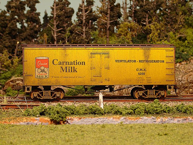 Carnation Milk Reefer #4200 Side View