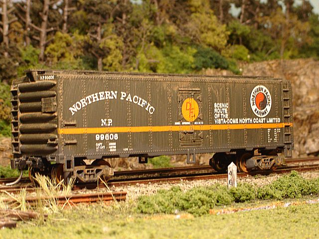 Northern Pacific Reefer #99606 Angle View