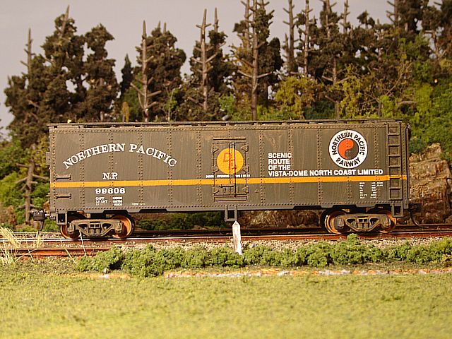 Northern Pacific Reefer #99606 Side View