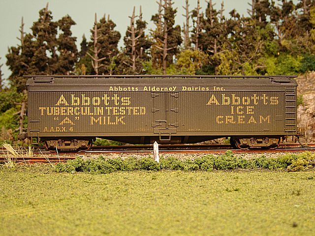 Abbotts Express Reefer #4 Side View