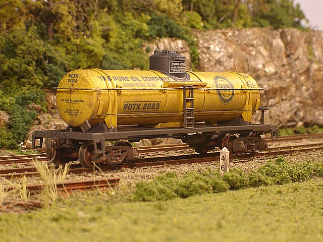 Pure Oil Tank Car #2023 Angle View