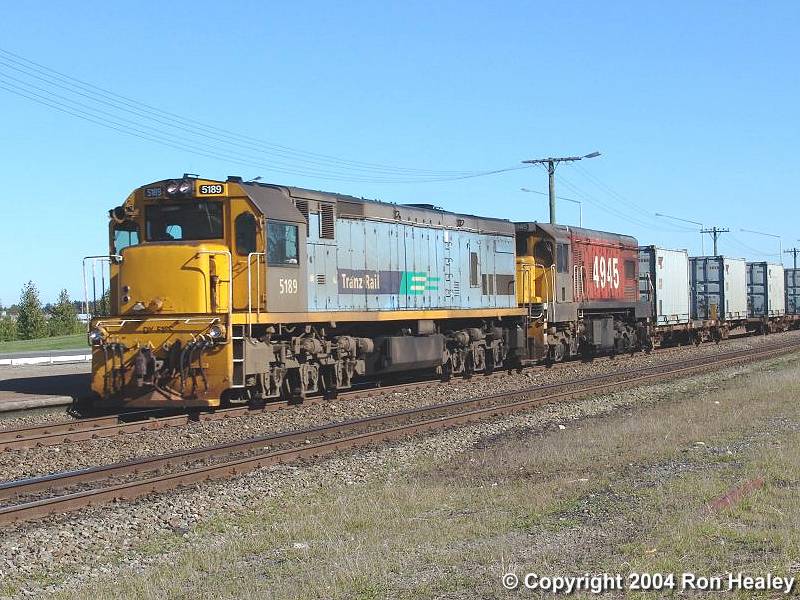 DX 5189: Image by Ron Healey