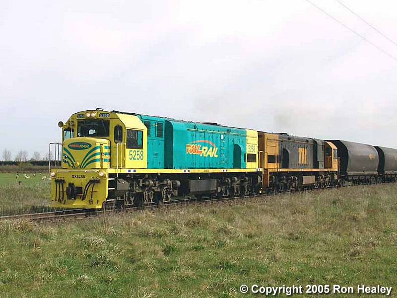 DX 5258: Image by Ron Healey