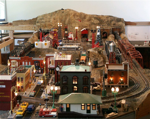 The center module of Bill's layout.