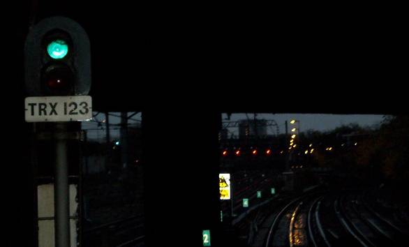 TRX 123.jpg (13530 bytes)