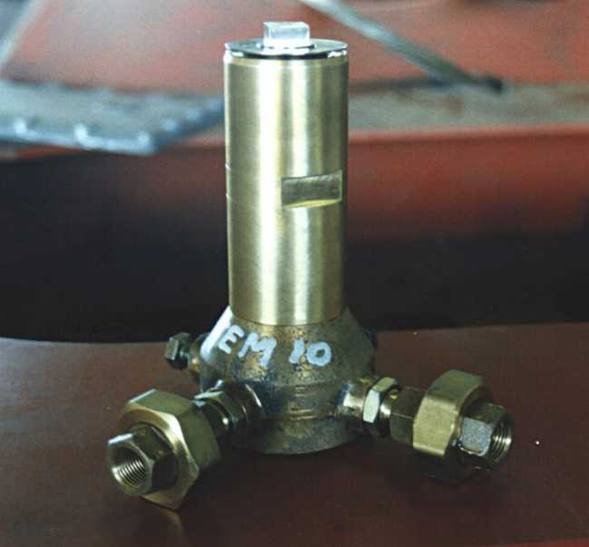 Oil burner- photo by Phil
                                Girdlestone