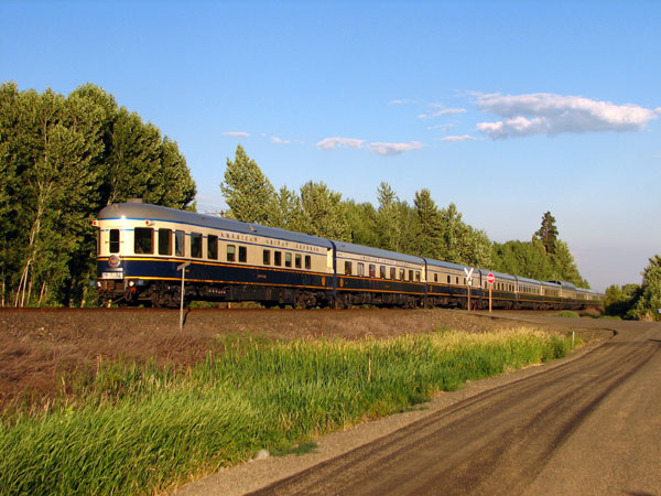 Grande Luxe Rail