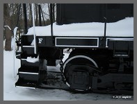 (c)2012 smph50 - The letter F on both sides. (10K) - CLICK to Enlarge (150K)