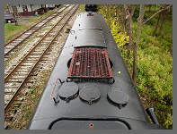 (c)2011 smph50 - Hood from the cab roof toward the front. (10K) - CLICK to Enlarge (100K)