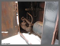 (c)2013 smph50 - Fuel Pump Cut Off Valve and broken cable. (10K) - CLICK to Enlarge (125K)