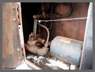 (c)2013 smph50 - Fuel Pump Cut Off Valve with new wire cable. (10K) - CLICK to Enlarge (125K)