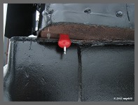 (c)2013 smph50 - Wooden ball to shut off the fuel pump valve. (10K) - CLICK to Enlarge (125K)