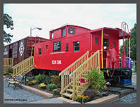 (c)2010 Robert Snyder - The new steps constructed by the Fair Grounds really enhance the look of the Train display. (10K) - CLICK to Enlarge (100K)