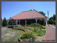 (c)2008 Robert Snyder - View of the passenger depot garden. (10K) - CLICK to Enlarge (80K)
