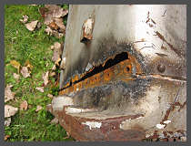 Rot on the old Semaphore base case. (c)2006 smph50(10K) - CLICK to Enlarge (90K)